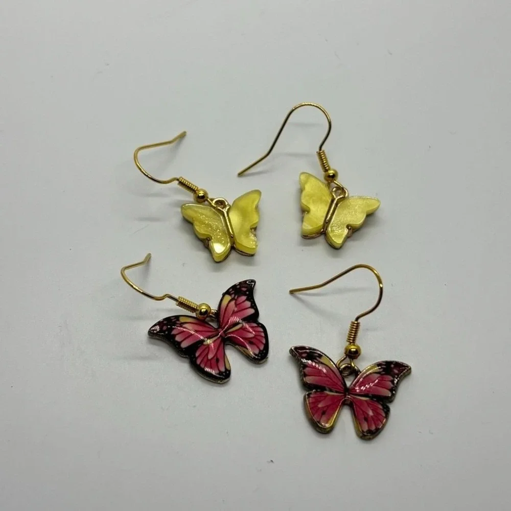 Butterfly Earrings in Gold‎ Tone Whimisical Fairy Core
